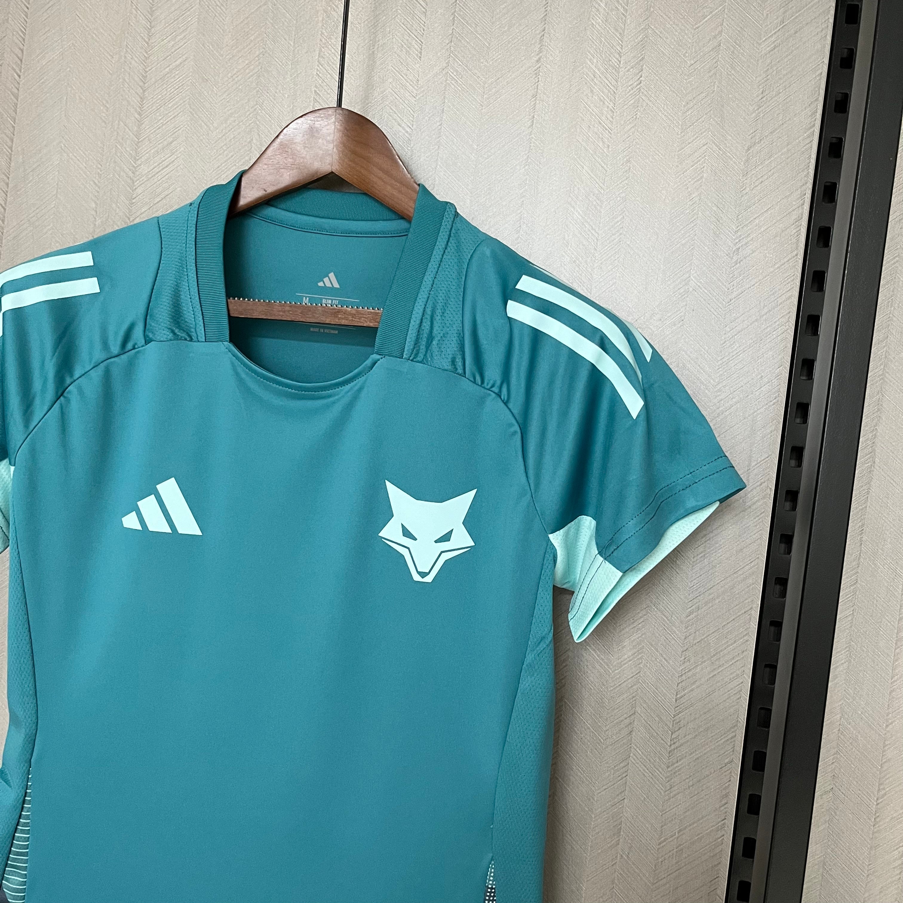 Camisa Feminina do Cruzeiro 2025/26 - Treino